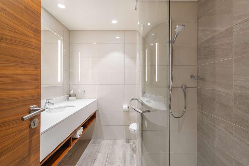 Hilton Garden Inn Windhoek Bilik gambar